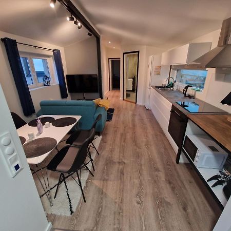 Northern Living 1 Room With Shared Bathroom Тромсьо Екстериор снимка