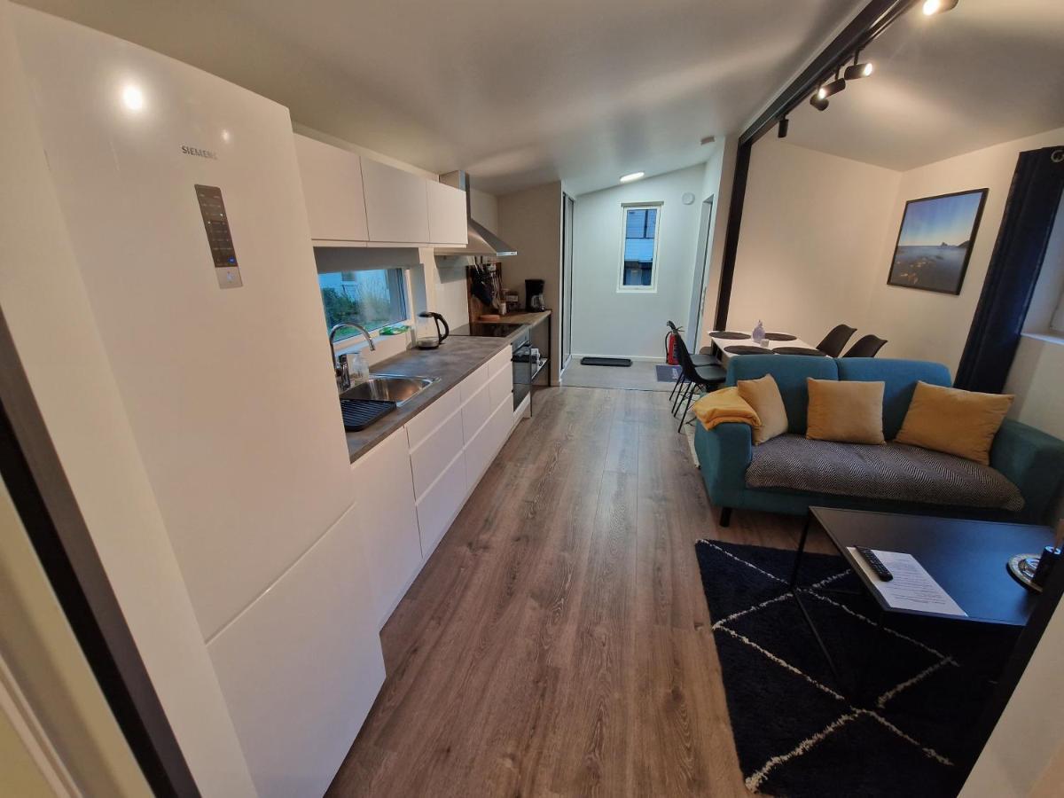 Northern Living 1 Room With Shared Bathroom Тромсьо Екстериор снимка